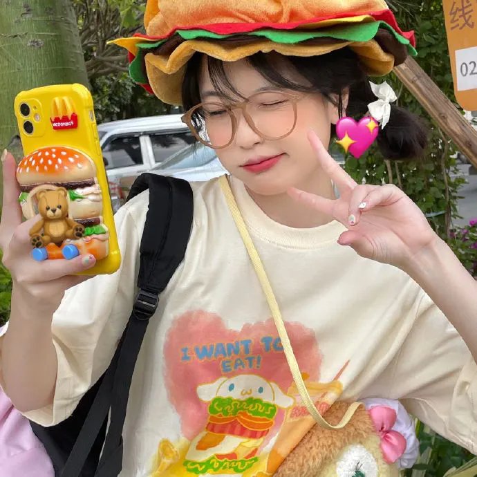 顶替双胞胎姐姐后我开始暴走